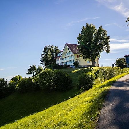 Bed and Breakfast Gaestehaus Aemisegg Sankt Peterzell Exterior foto